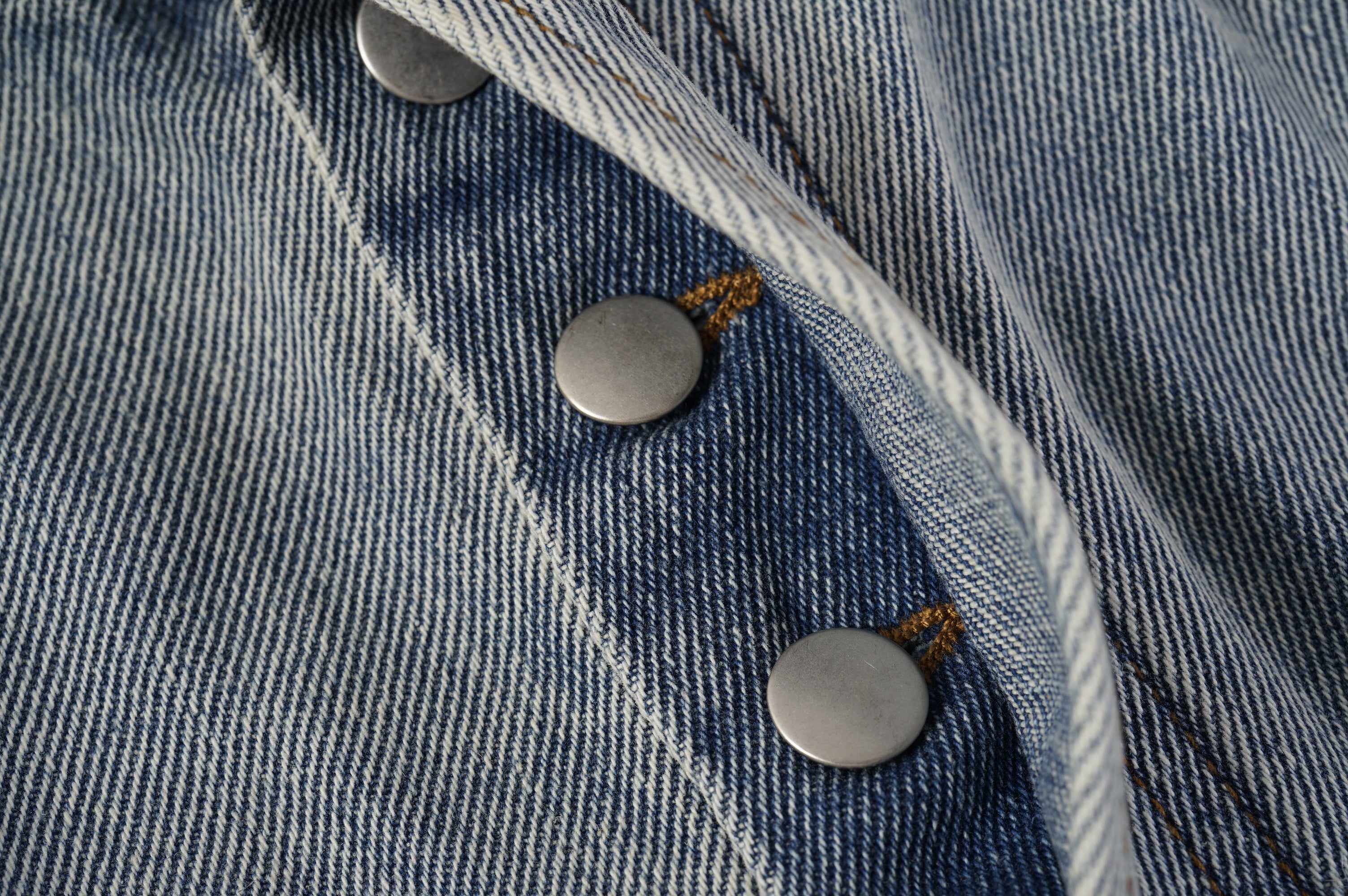 Stone Wash Barrel Leg Jeans