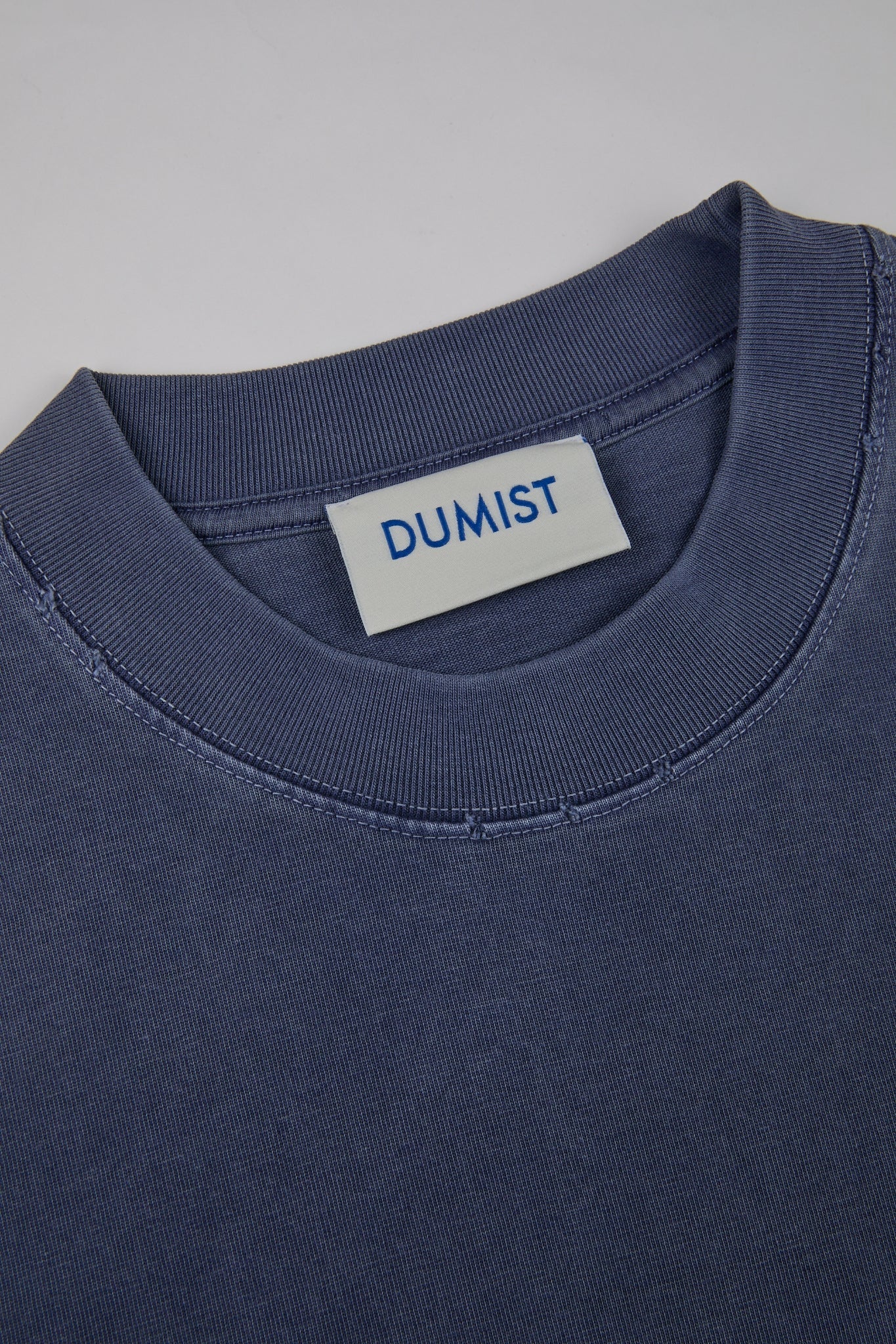 DUMIST Washed Raw Edge Essential Tee