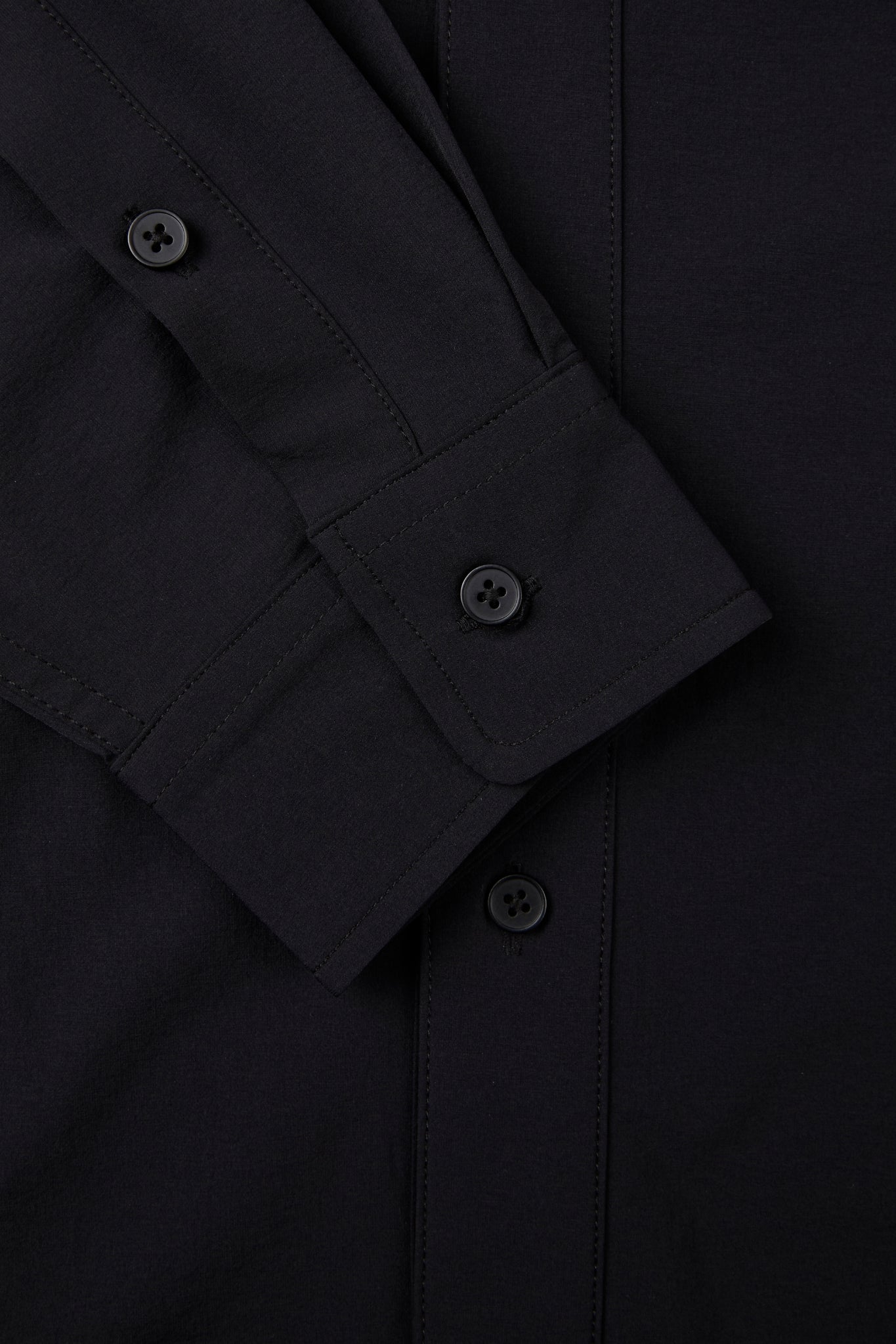 Minimal Classic Shirt