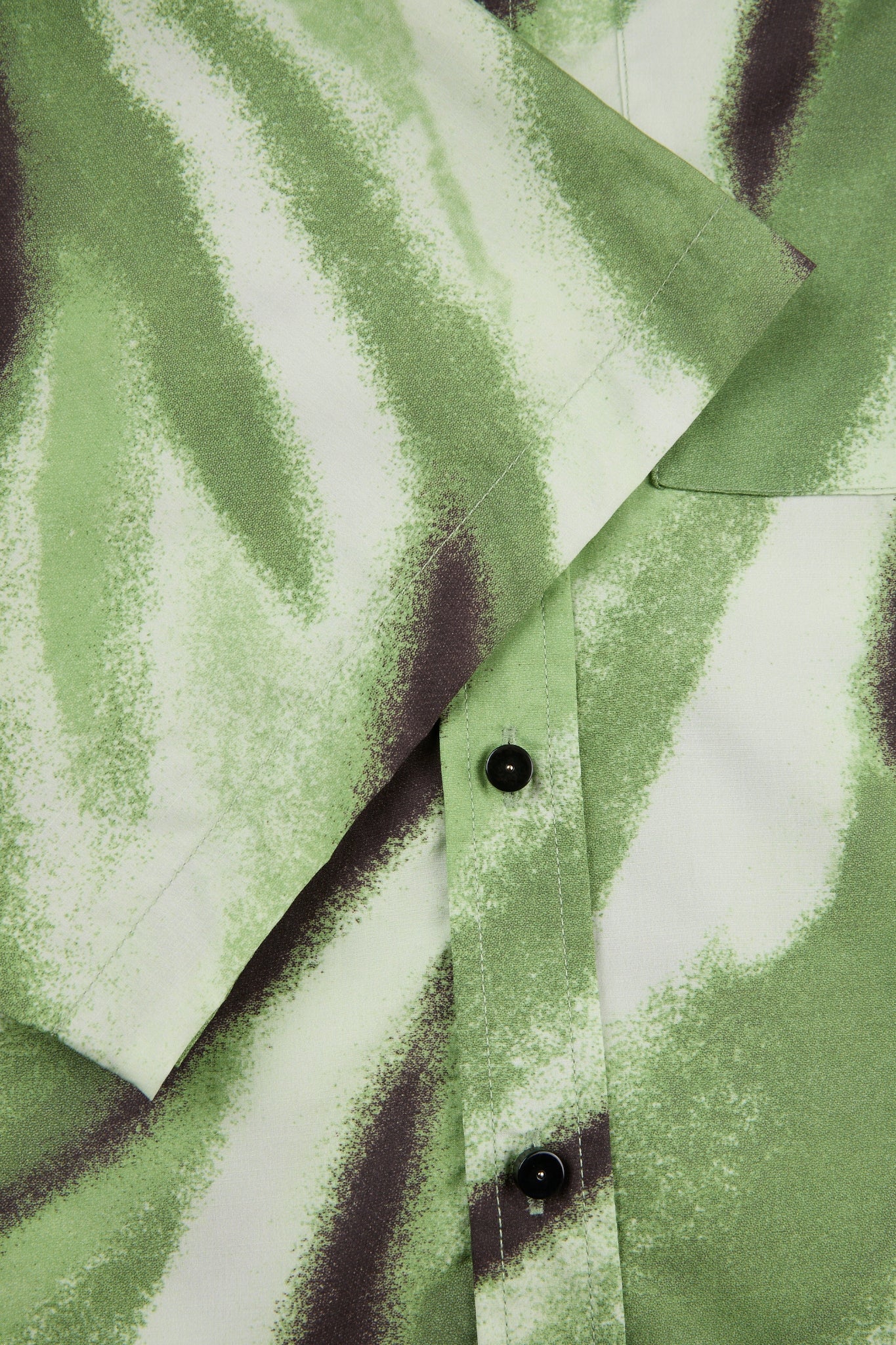Abstract Wave Print Short Sleeve Shirt