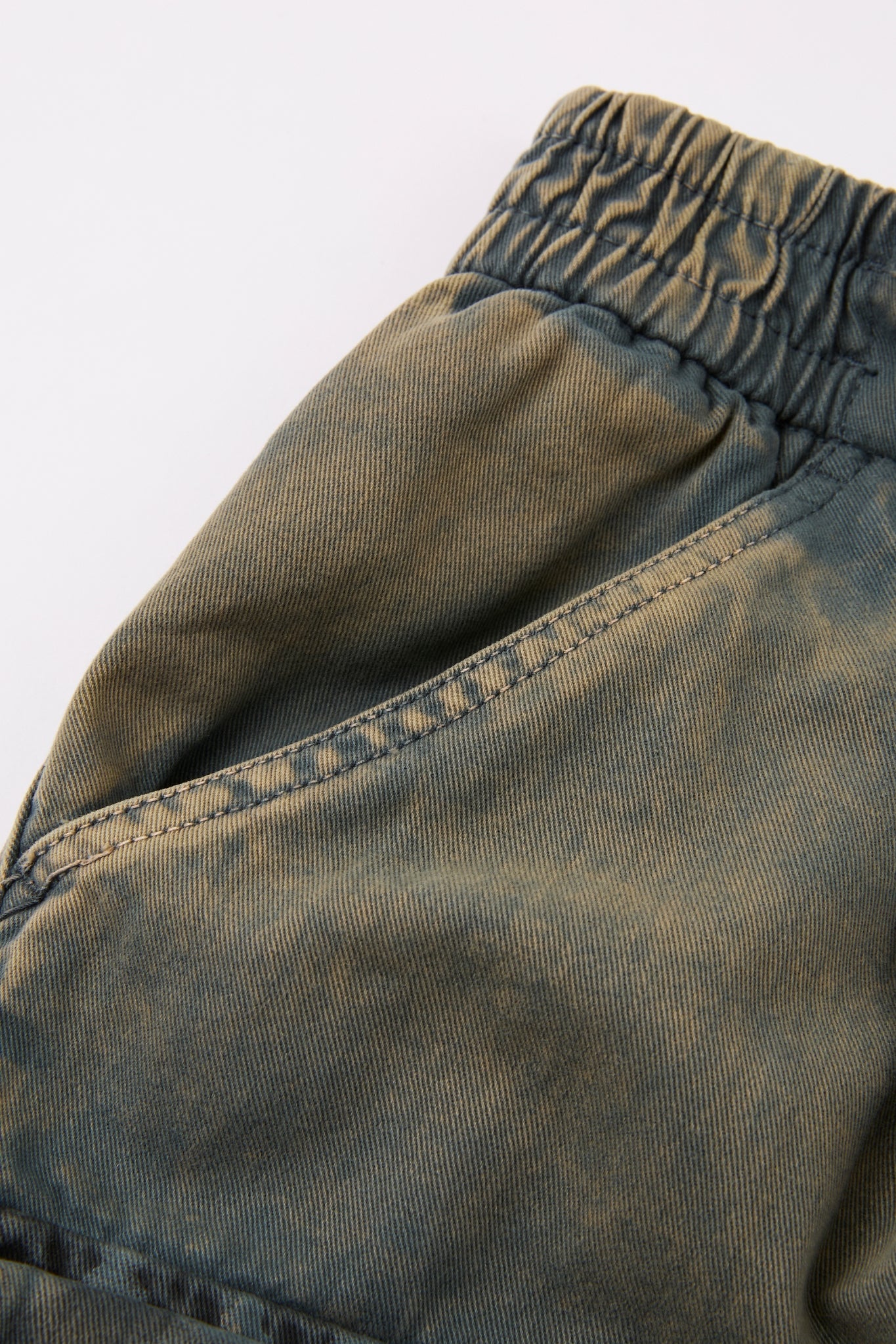 Multi Pocket Utility Cargo Shorts