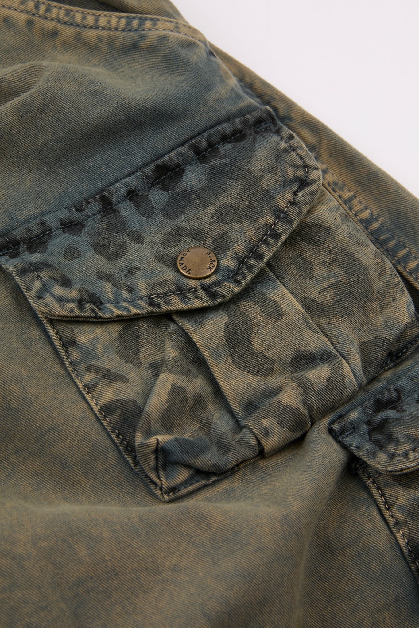 Multi Pocket Utility Cargo Shorts