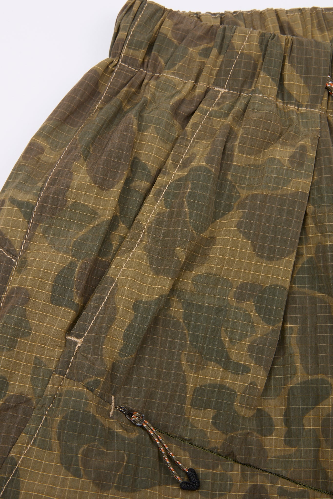 Wide-Leg Cargo Pants Camo
