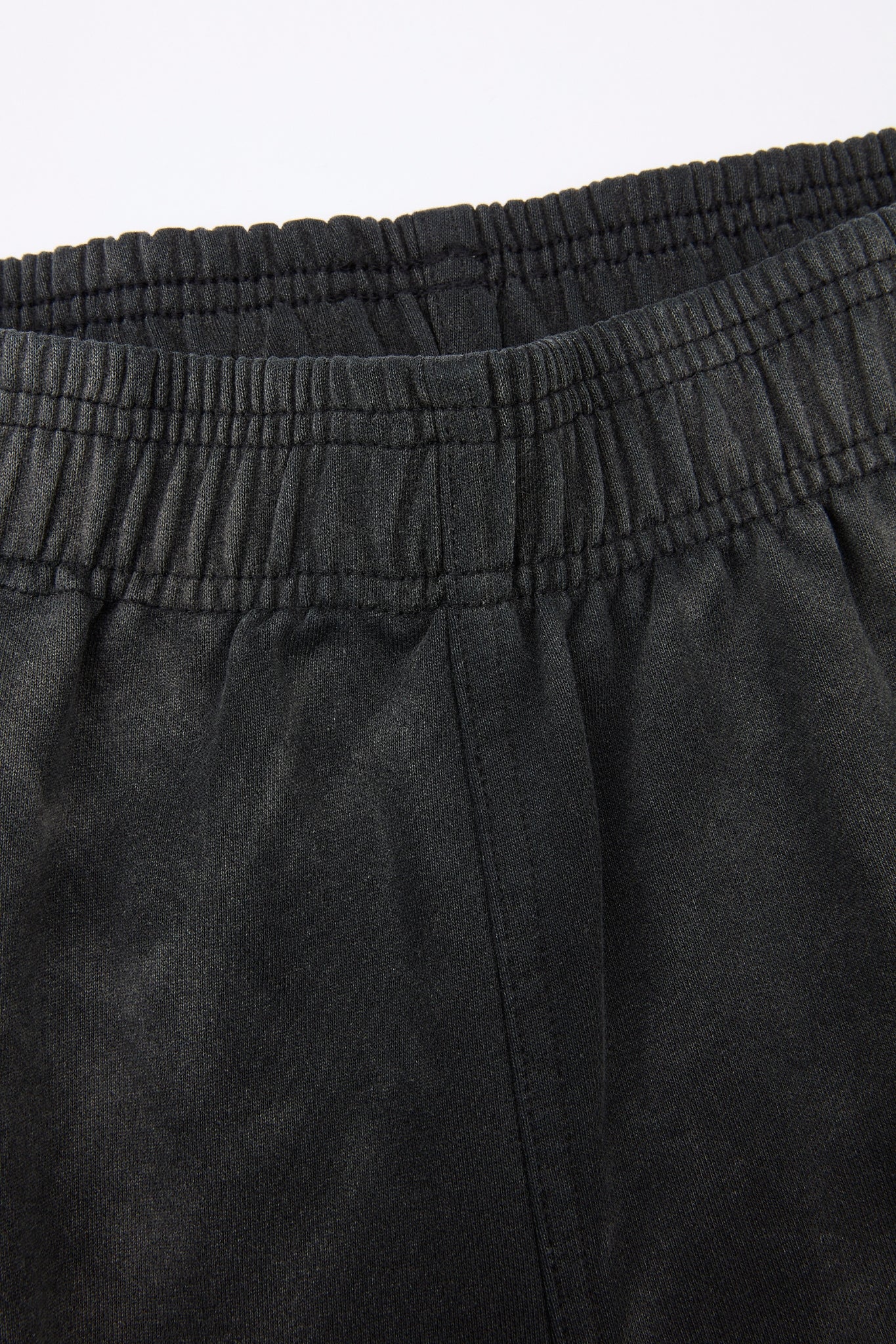 Layered Cargo Volume Pants