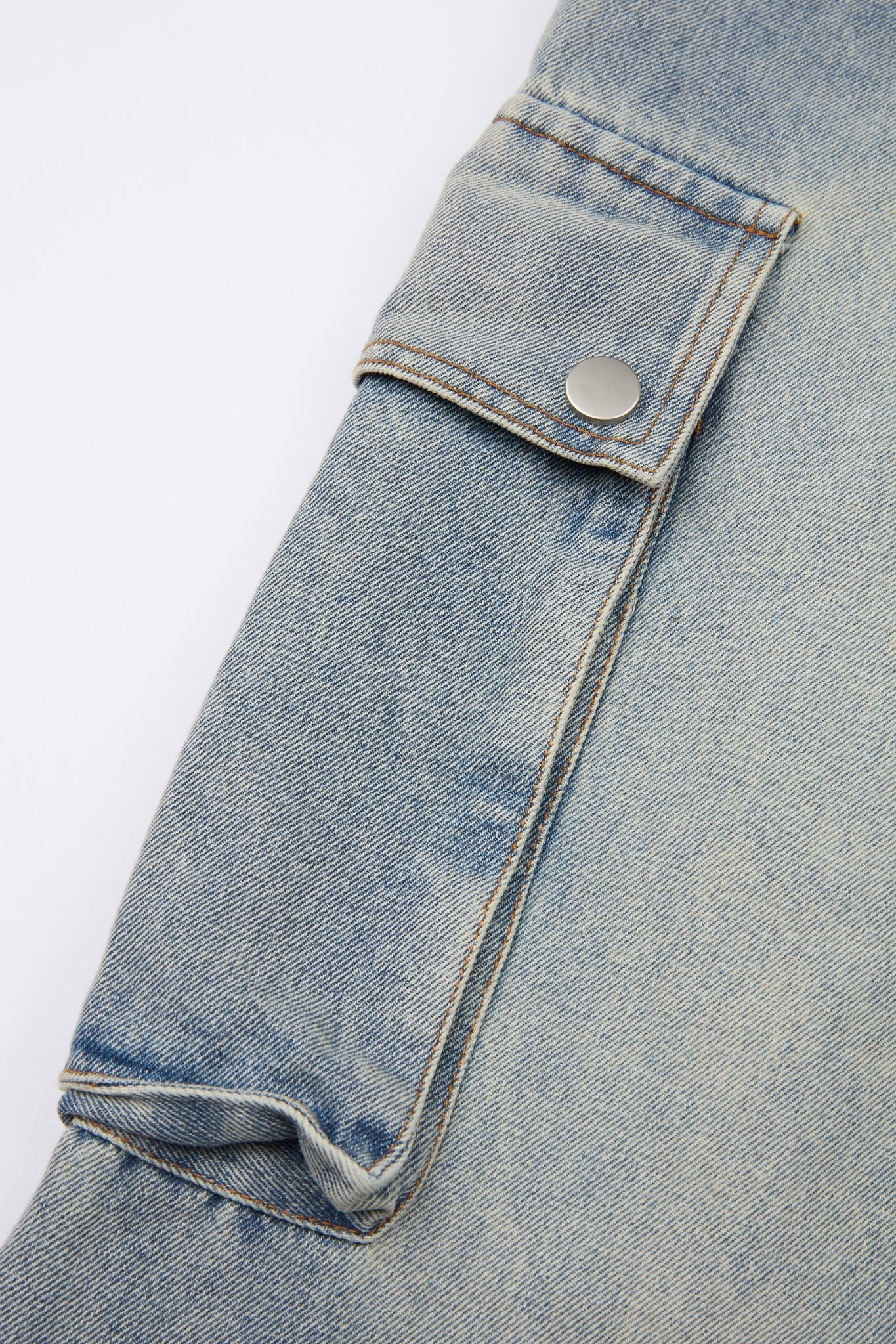 Contrast Cargo Jeans