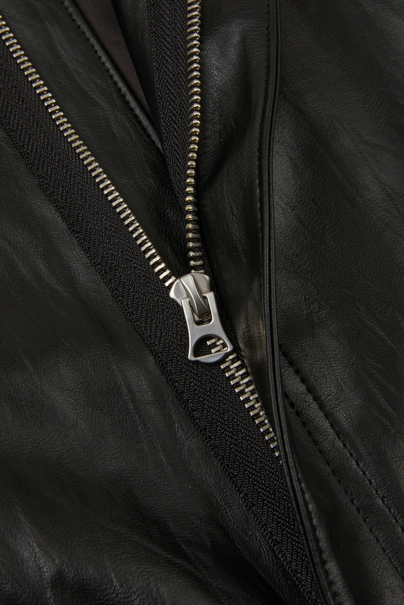 Obsidian Utility Leather Vest