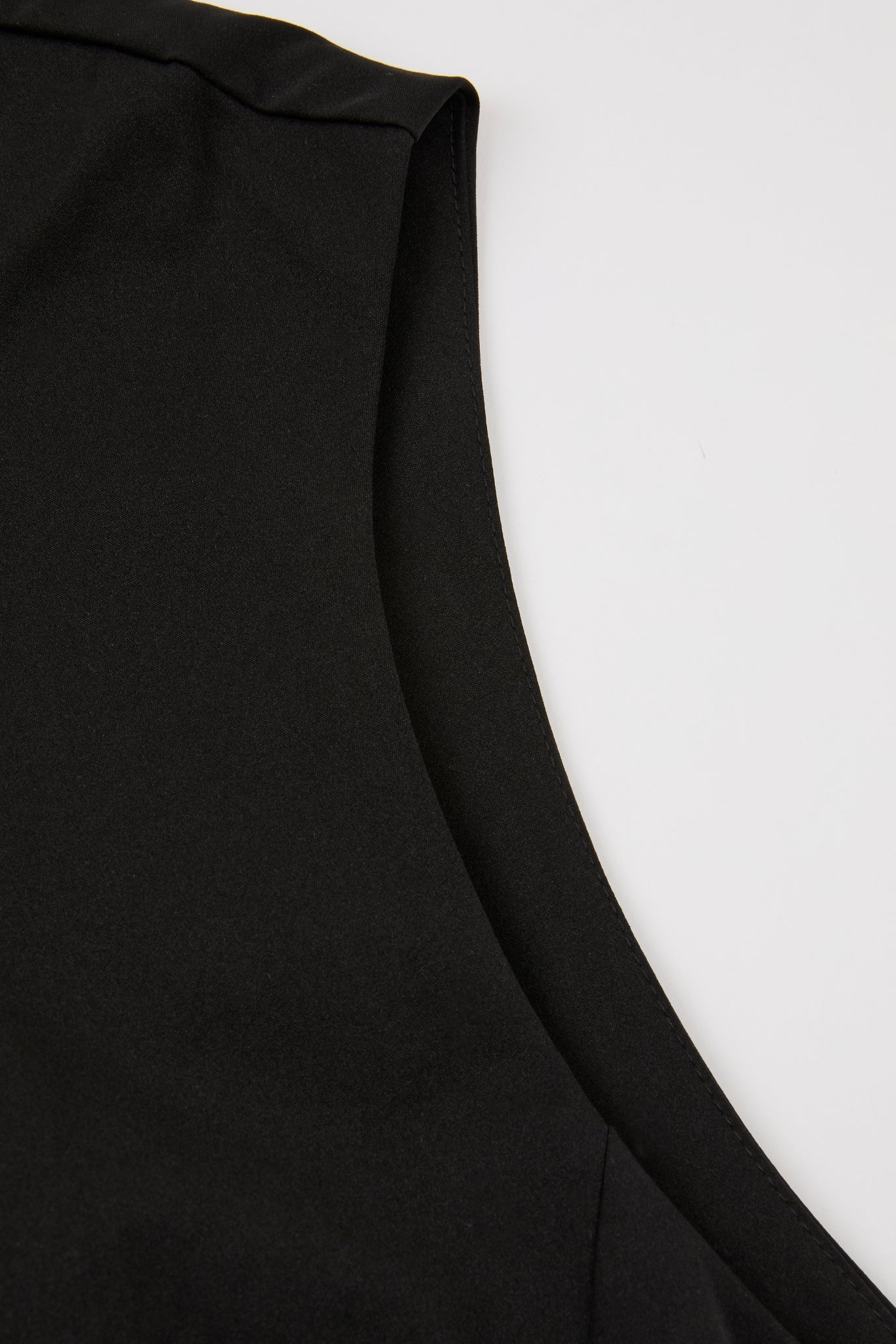 DUMIST Architectural Sleeveless Vest
