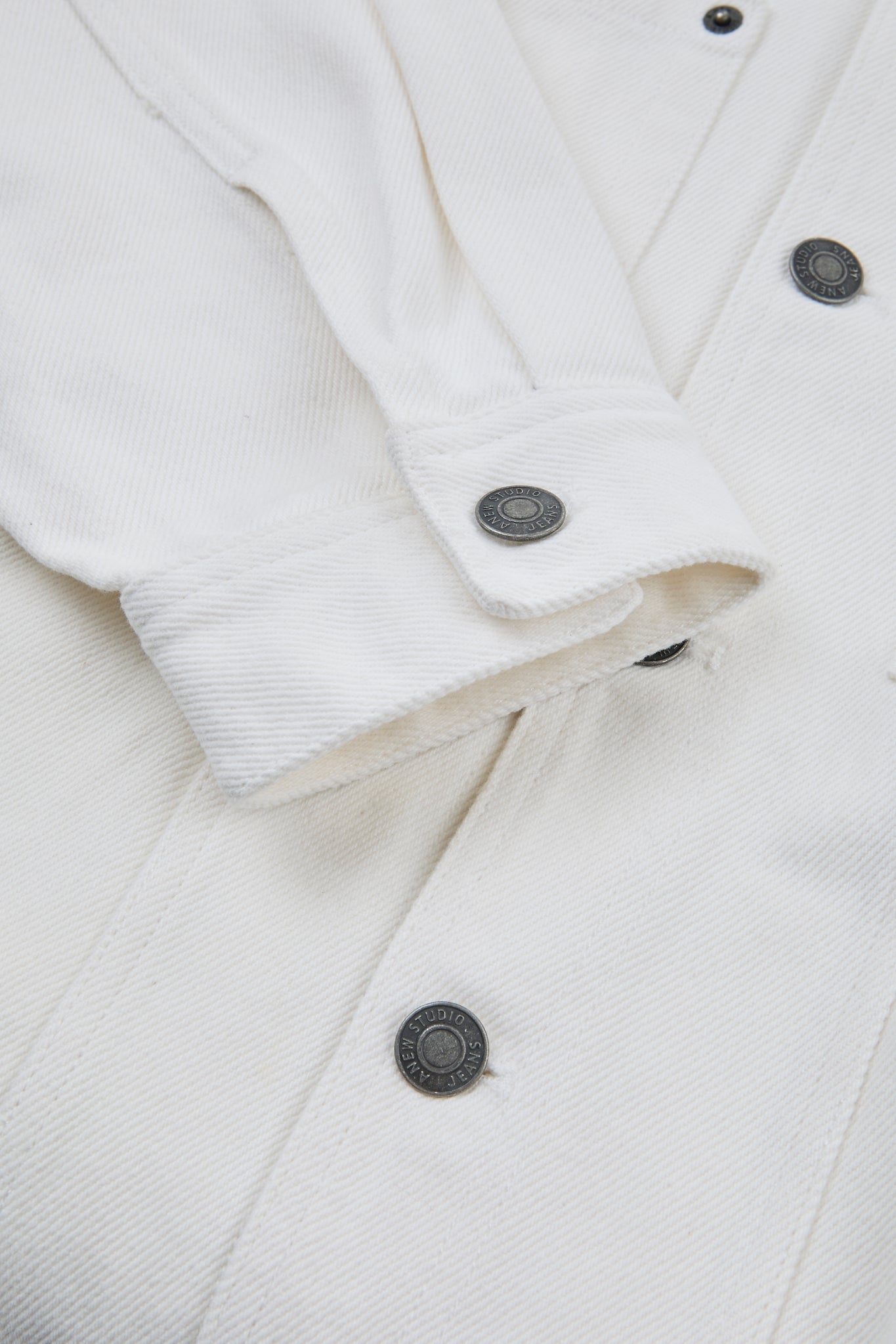 White Multi-Pocket Denim Jacket