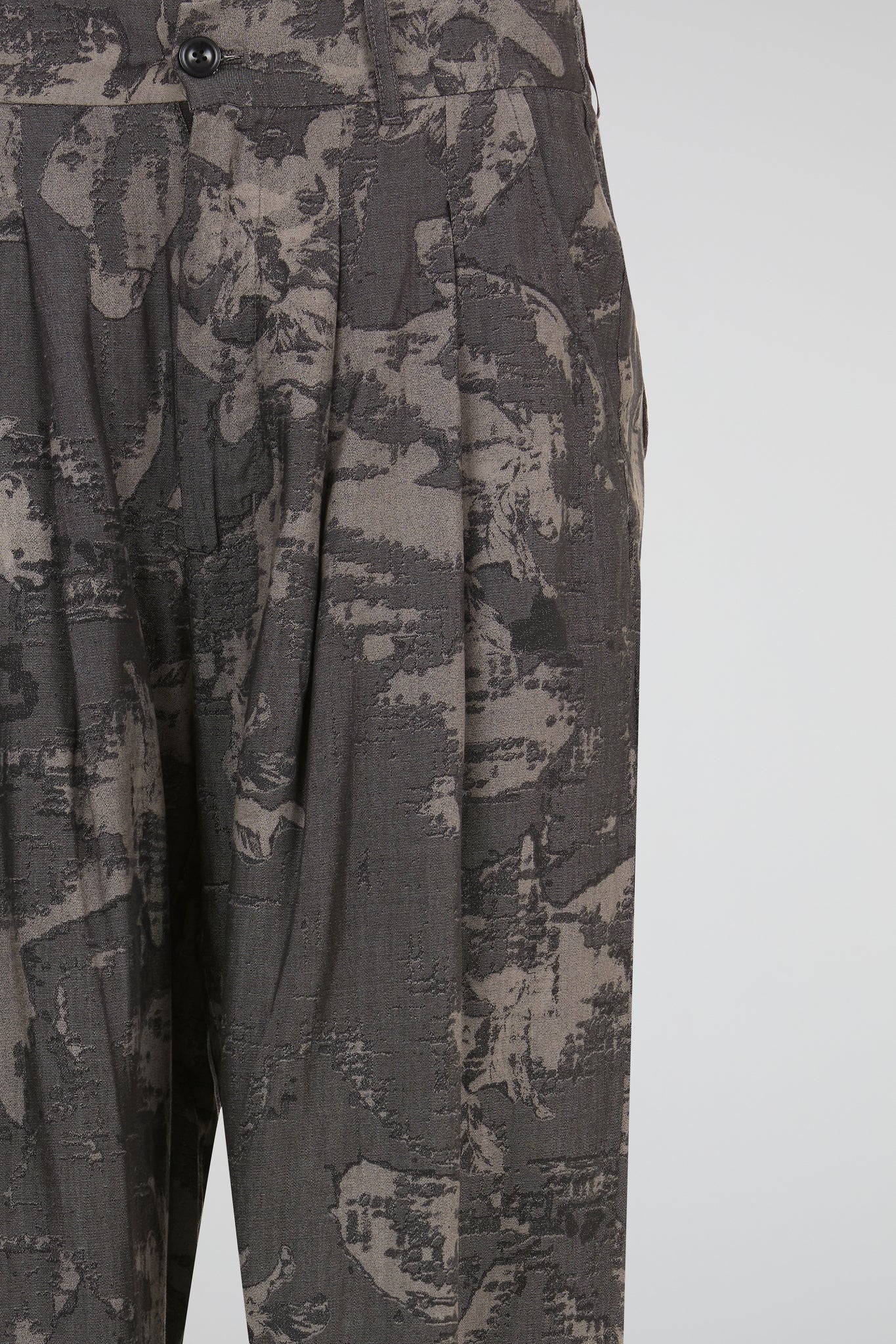 Shadow Terrain Jacquard Pleated Trouser