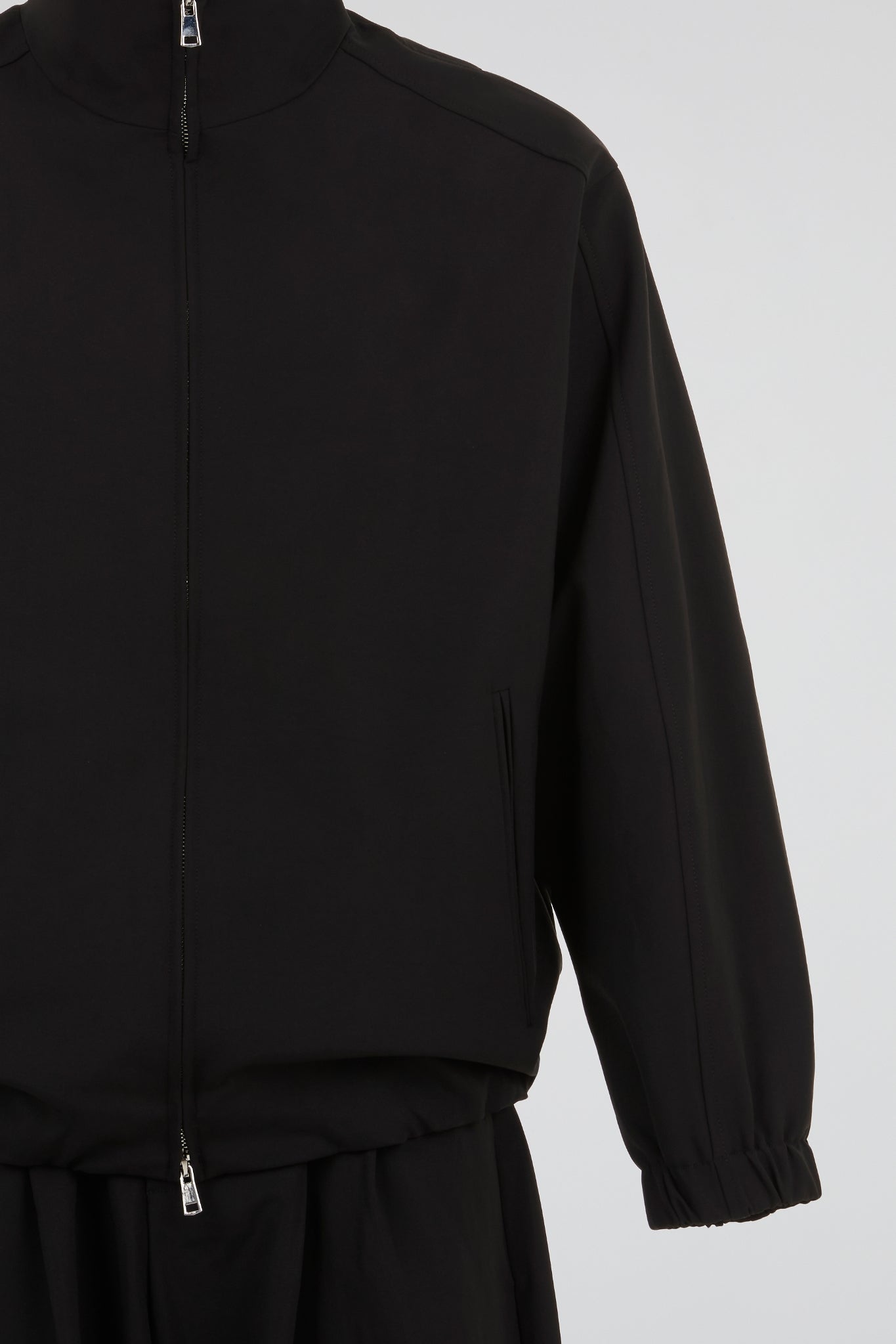 Shadow Zip Utility Set