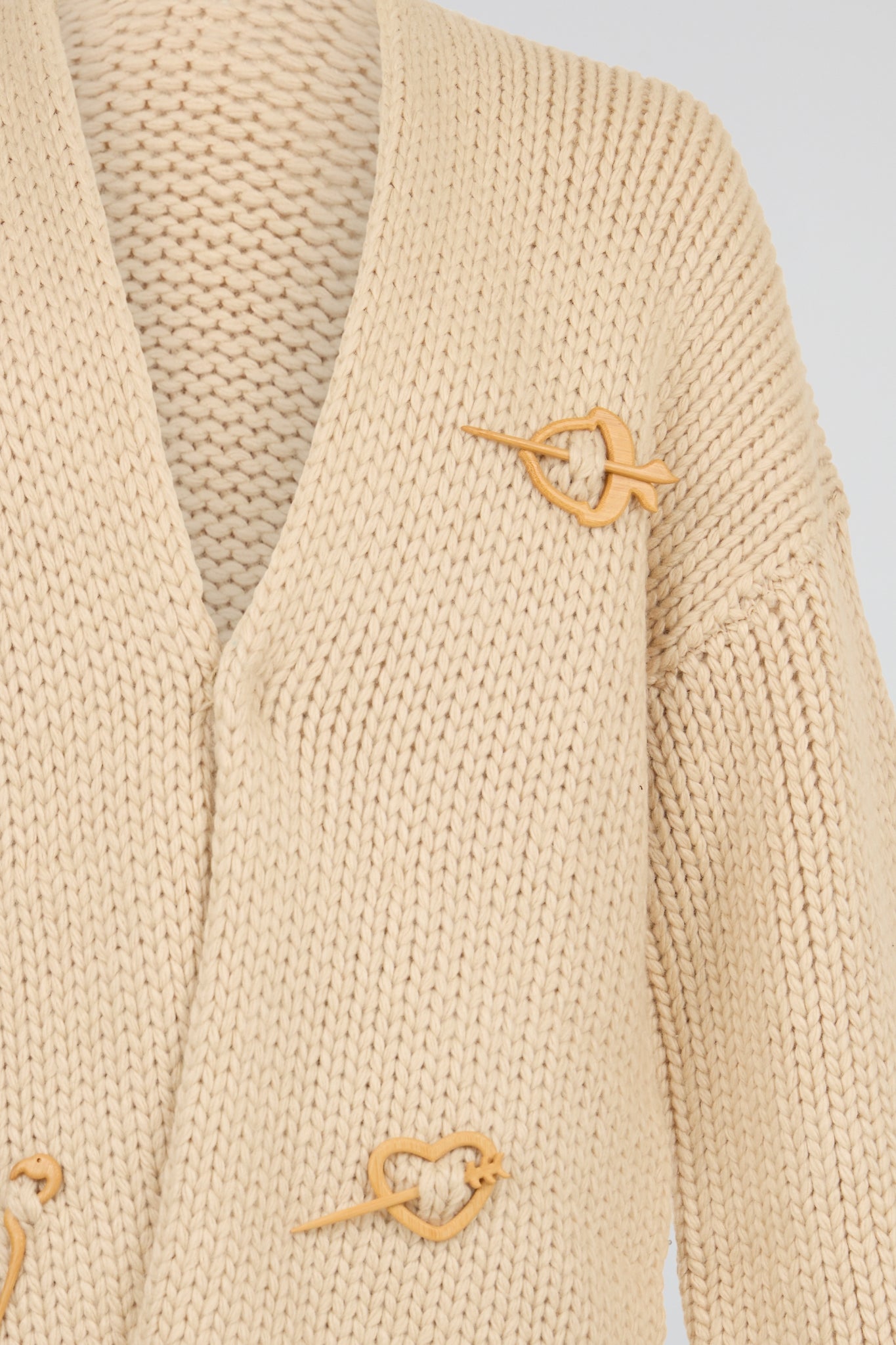 Cream Oat Chunky Rib-Knit Avant-Garde Cardigan