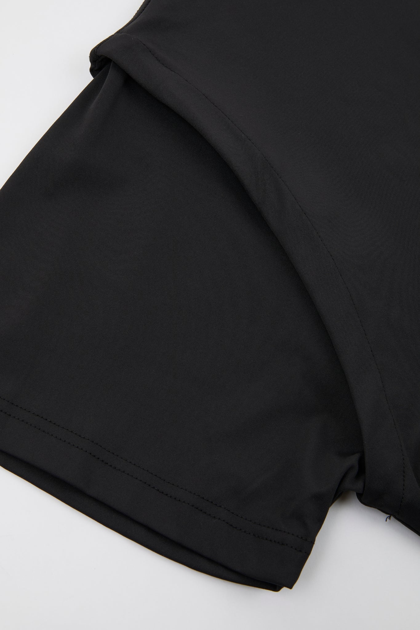Raw Seam T-Shirt Black