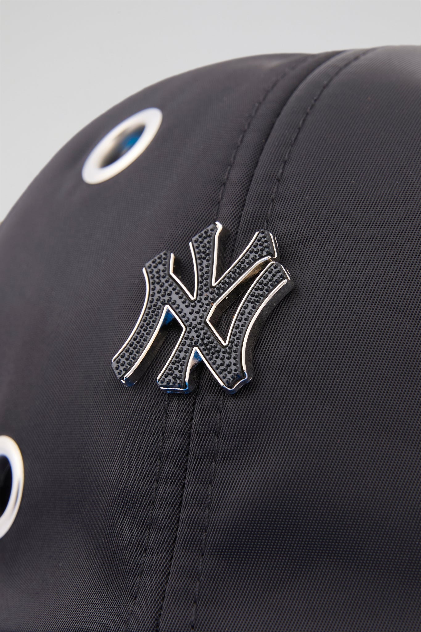 Eyelet Black & blue NY Baseball Cap