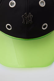 Eyelet Black & green NY Baseball Cap