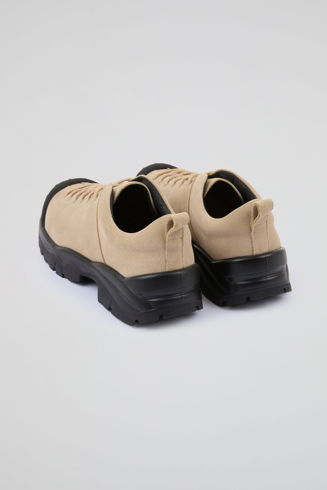 DUMIST Sleek Suede Sneakers