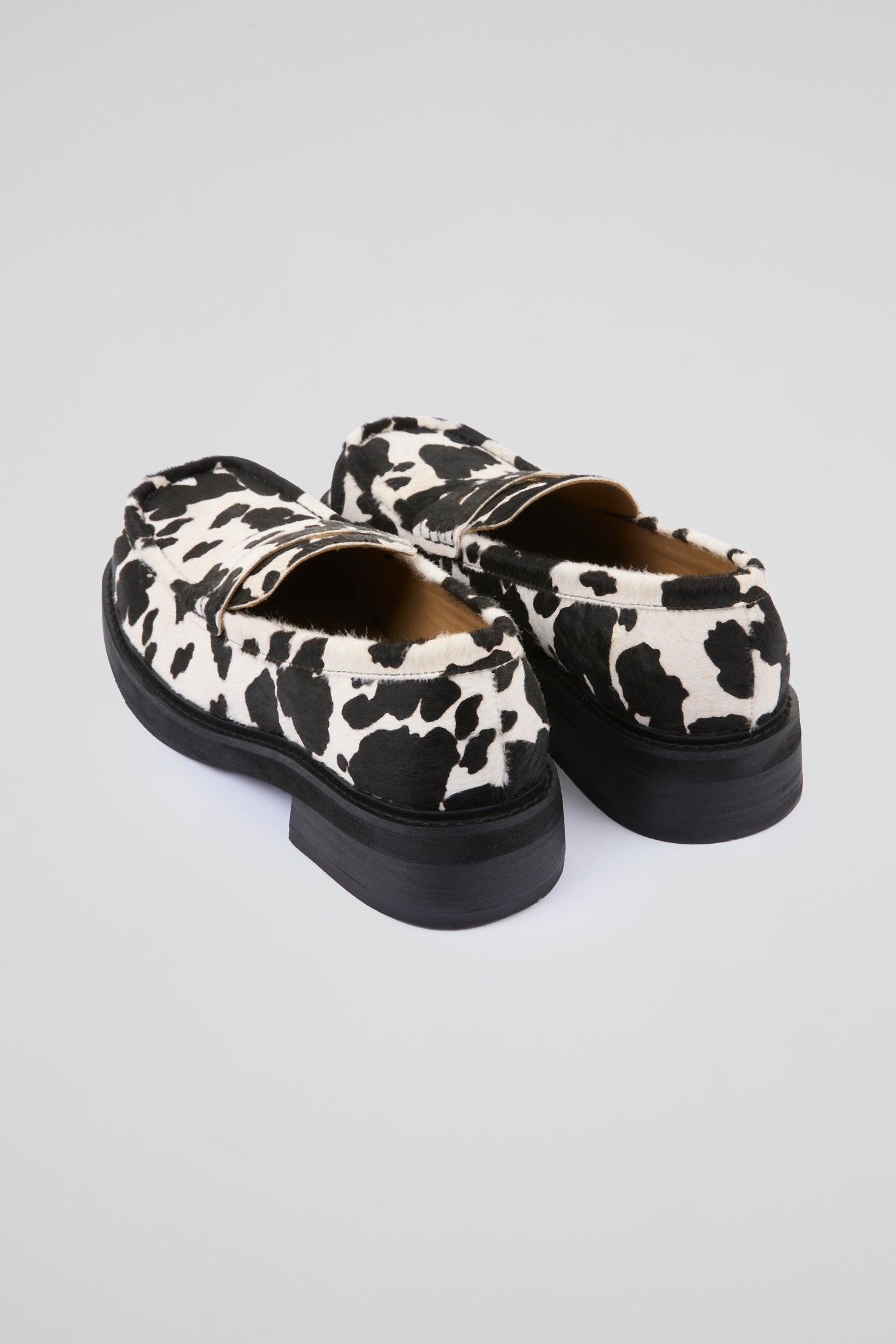 DUMIST Refined Rubber-Sole Loafers