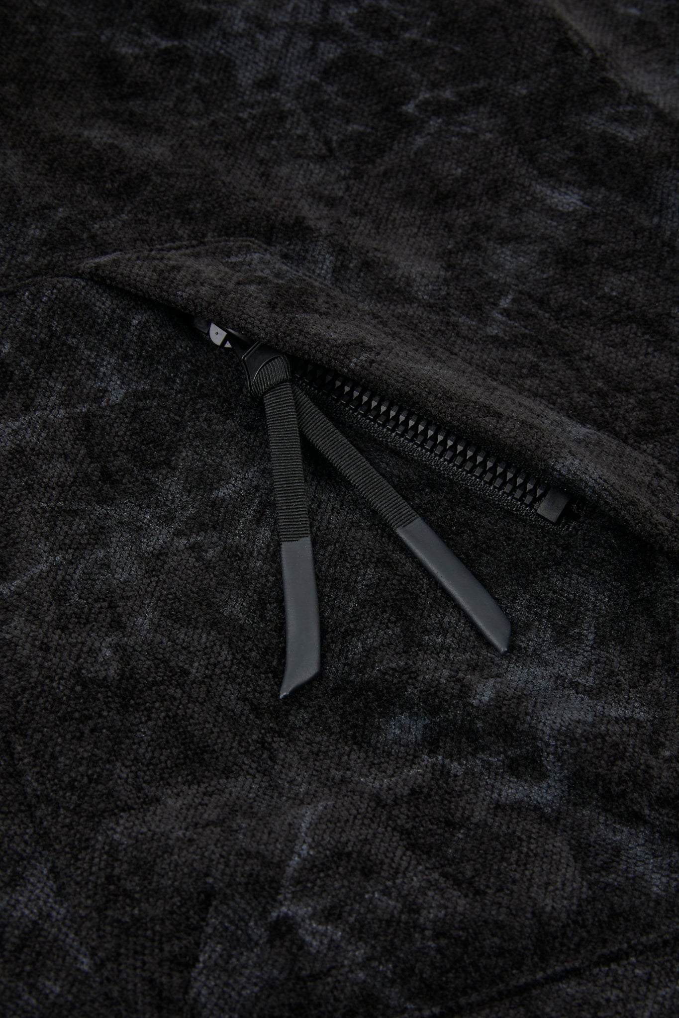 DUMIST Marble-Effect Zip-Up Jacket