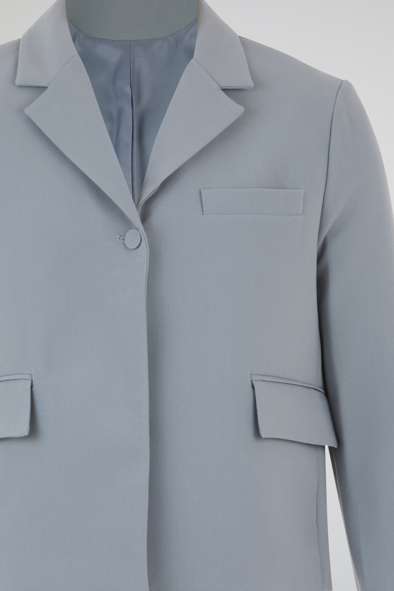 Soft-Structure Cropped Blazer