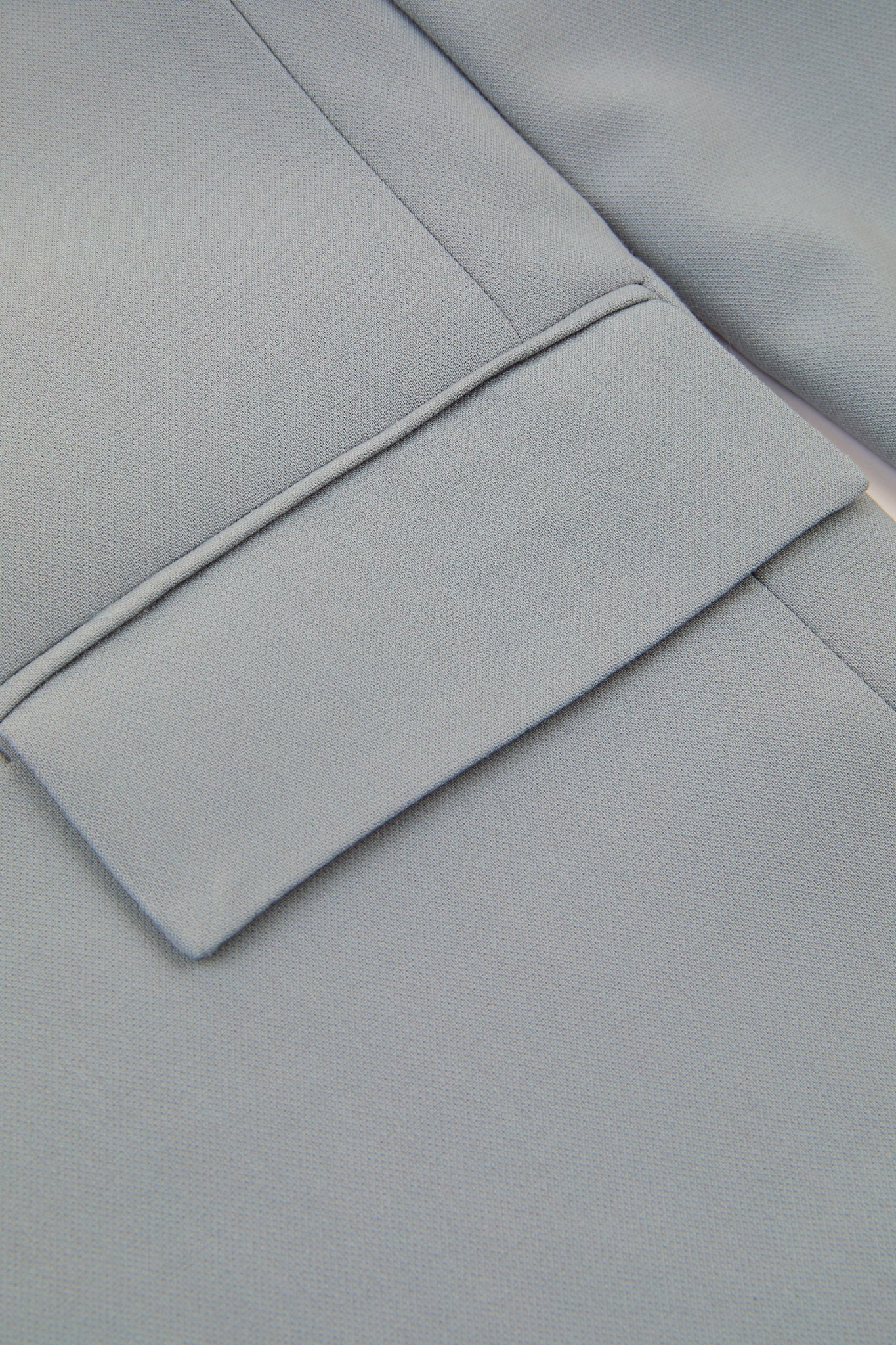 Soft-Structure Cropped Blazer
