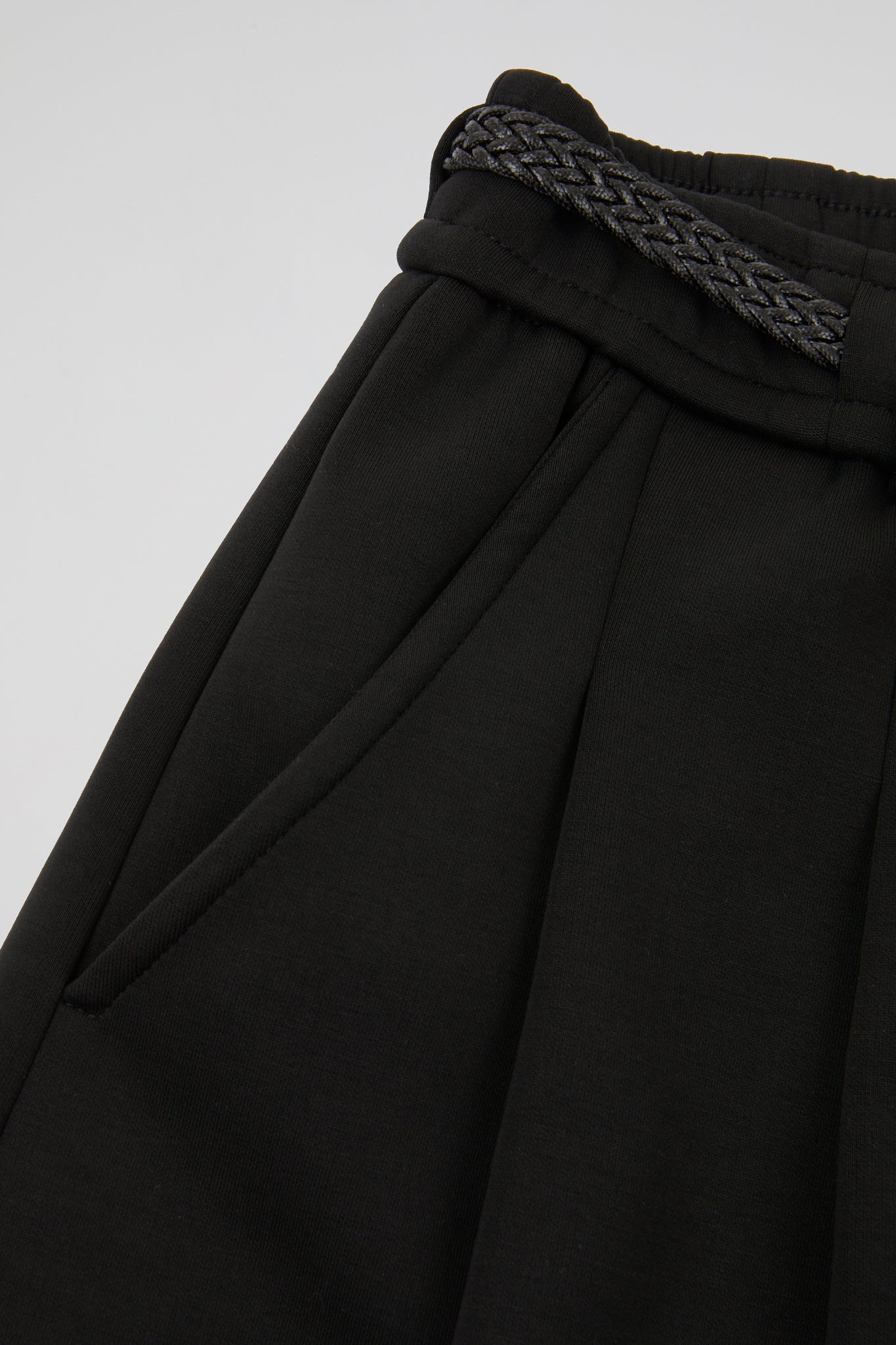 Pleated Drawstring Trousers Black