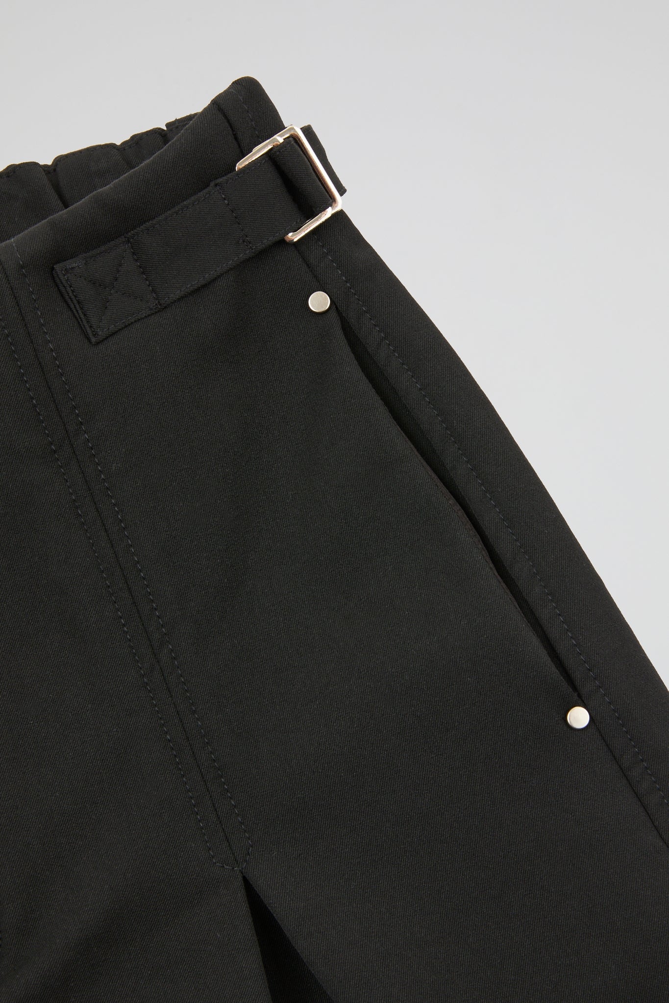 Studded Pleated Trousers Black