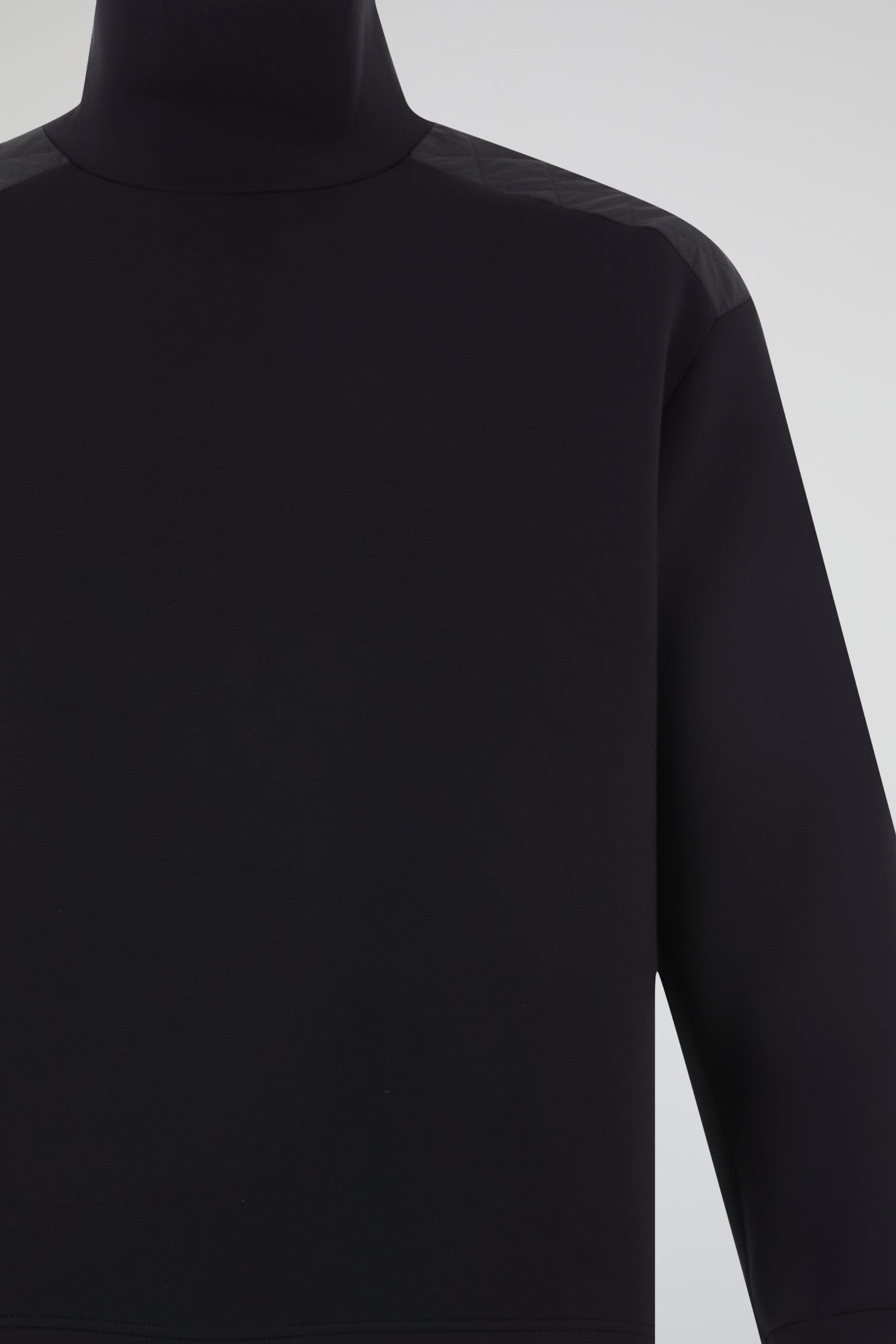 Dumist Quilted Mock Neck Sweatshirt