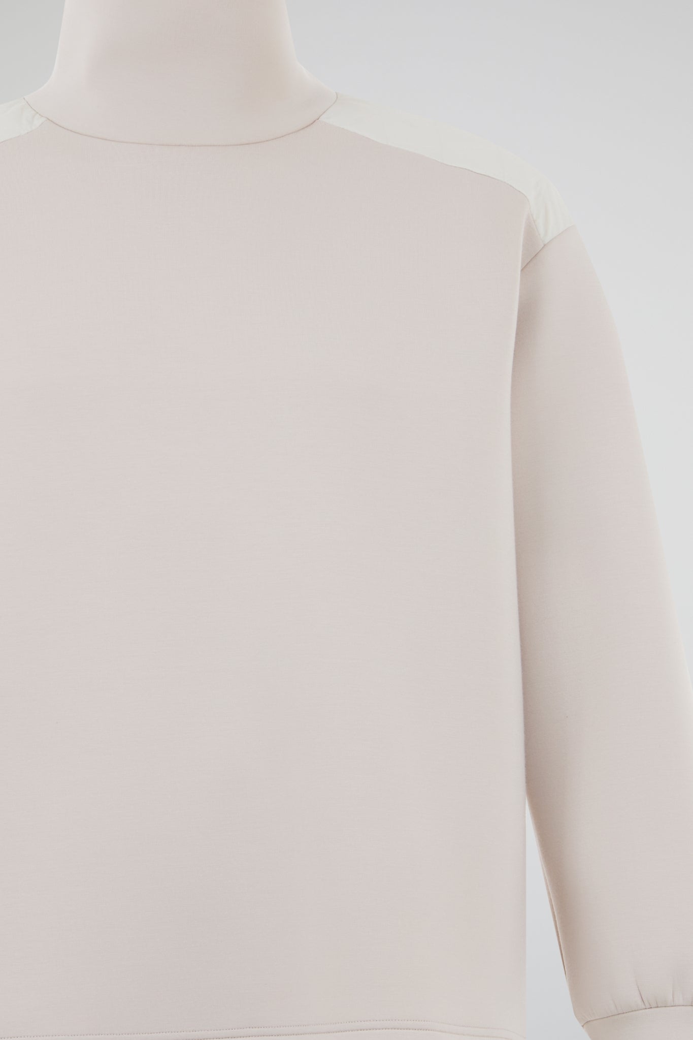 Dumist Quilted Mock Neck Sweatshirt