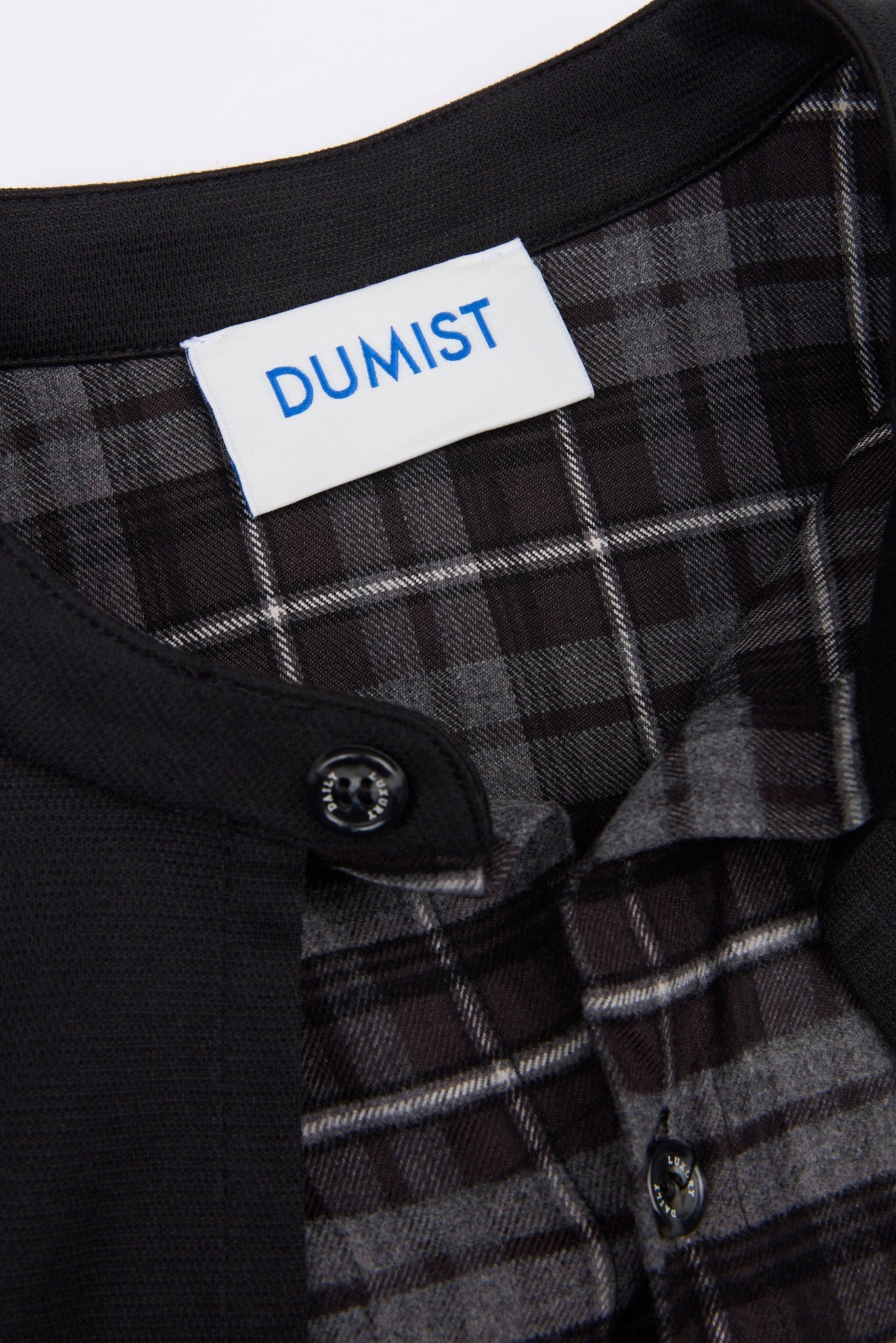 Layered Structure Inside Overshirt
