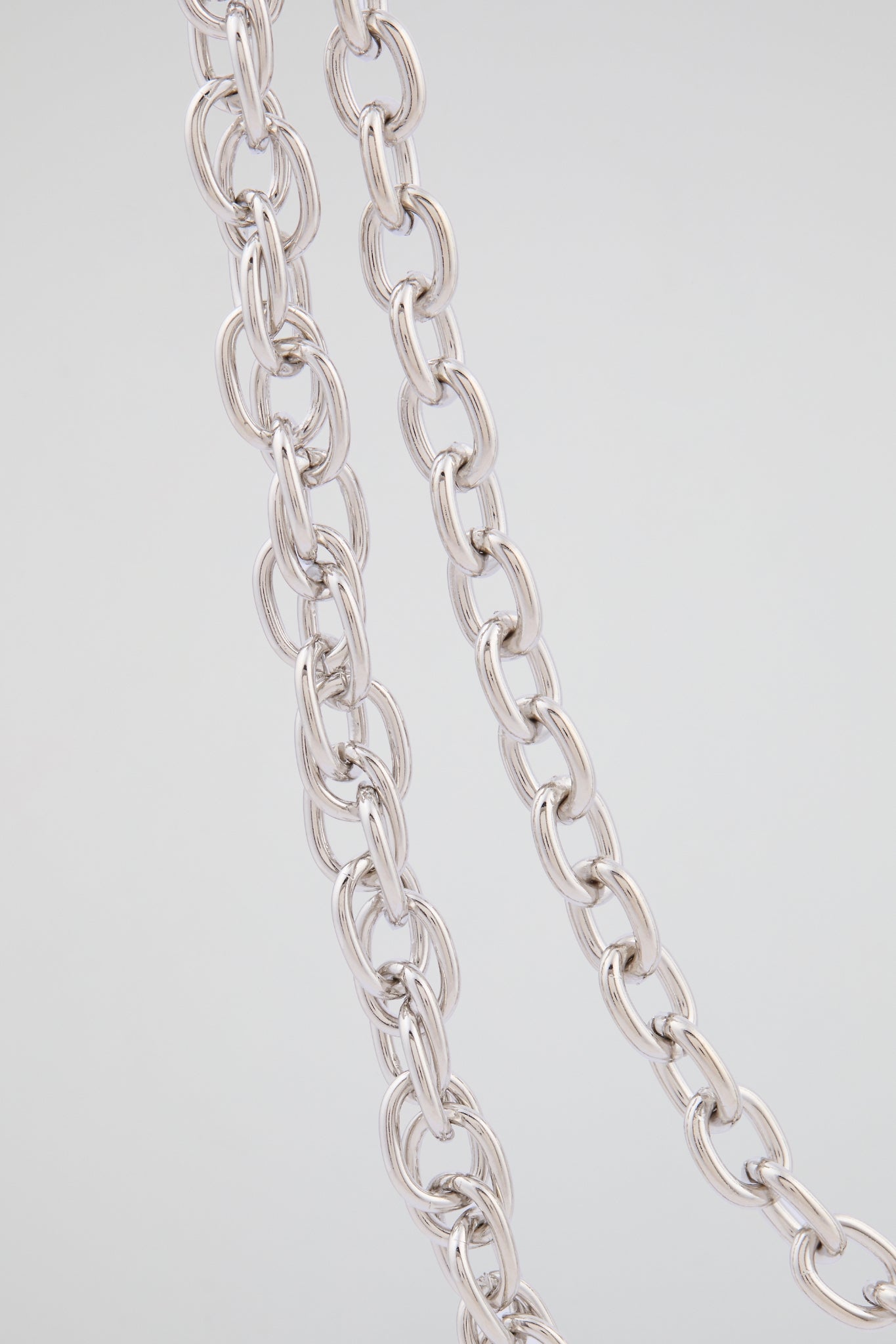 Chrome Silver Pavé Crystal "P" Wallet Chain